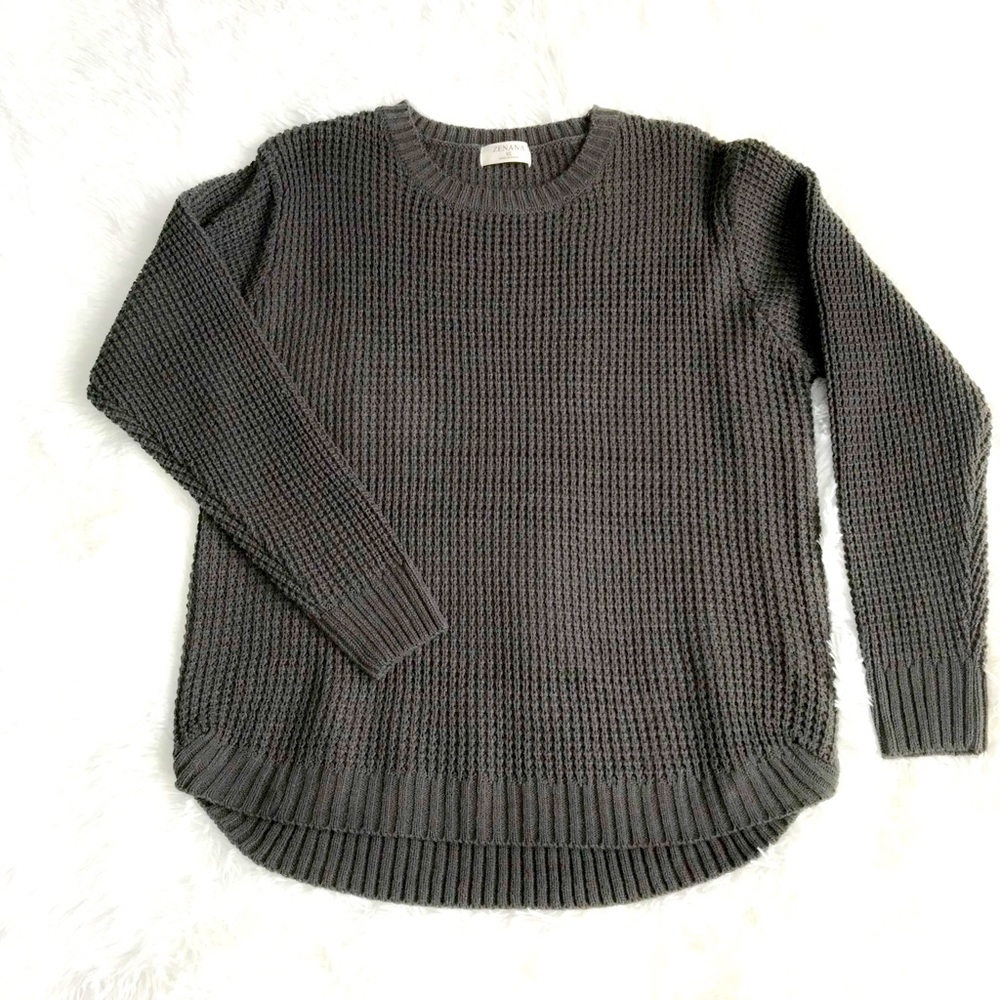 NWOT XL GRAY CHUNKY SWEATER